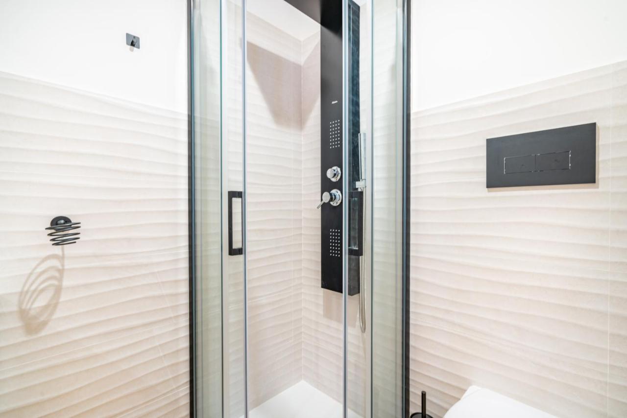 Sunscape Rooms Cagliari City Center Ngoại thất bức ảnh