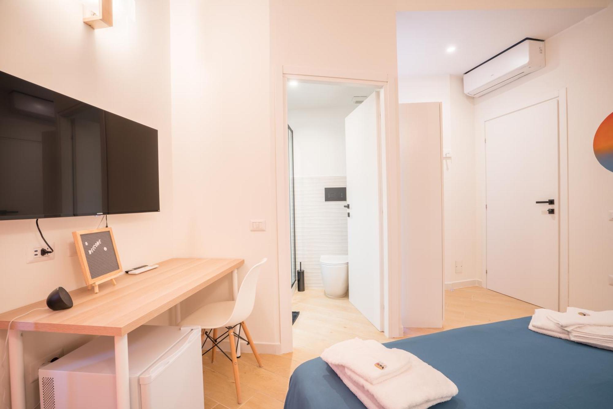 Sunscape Rooms Cagliari City Center Ngoại thất bức ảnh