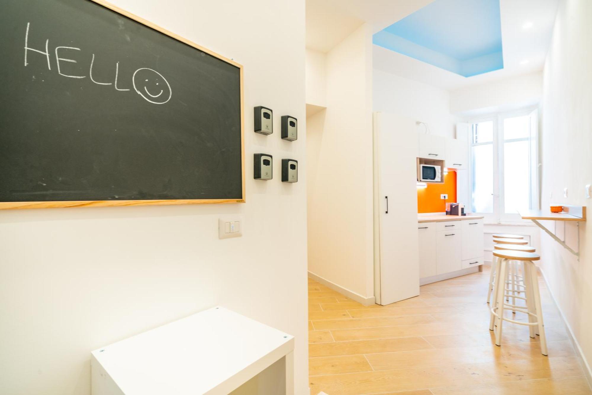 Sunscape Rooms Cagliari City Center Ngoại thất bức ảnh